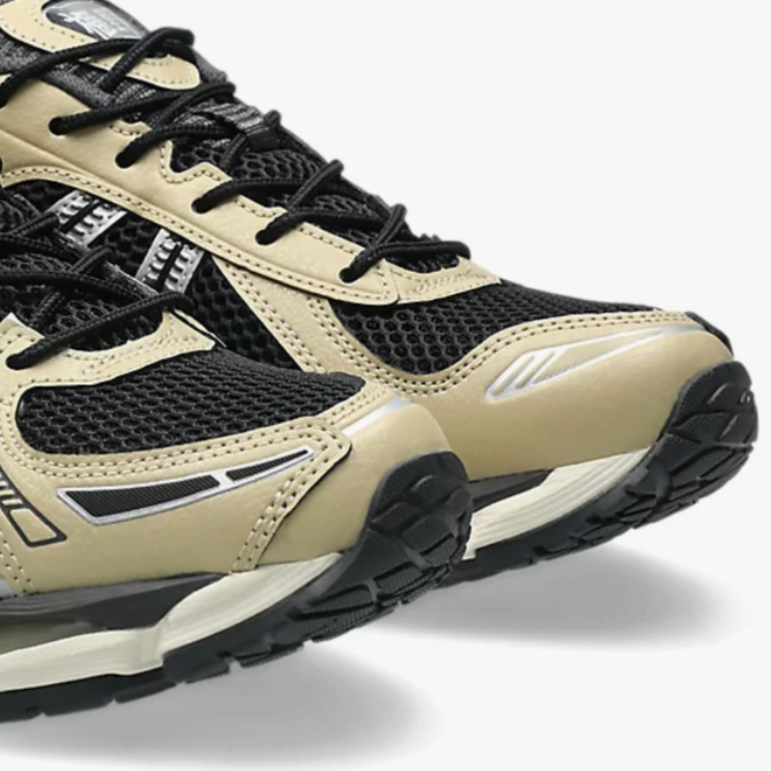 Gel Kayano Black/Obsidian Grey